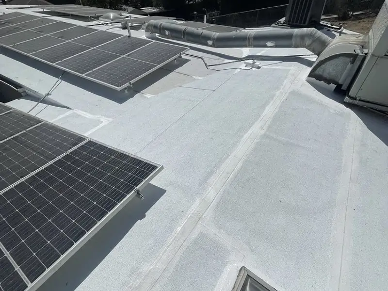 Flat roof with solar panels